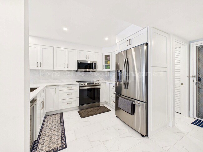 Photo - 25870 Hickory Blvd Apartment