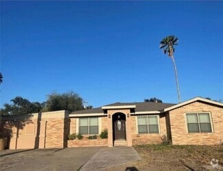 Building Photo - 1516 S 14th Ave