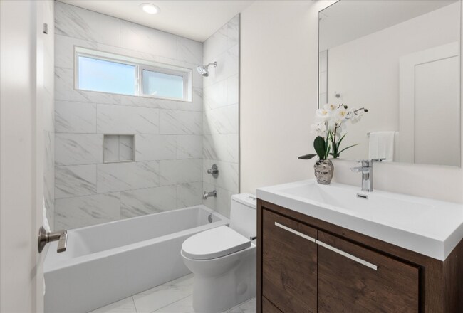 Foto del edificio - 2349 NE 127th St