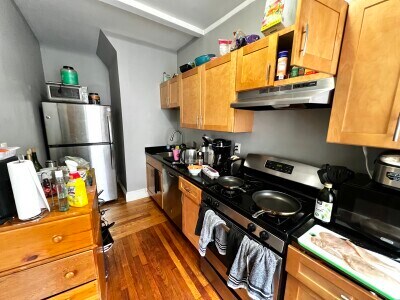 Foto del edificio - 48 Englewood Ave