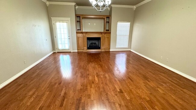 Foto del edificio - Spacious Stonegate Retreat with Home Office & Outdoor Living