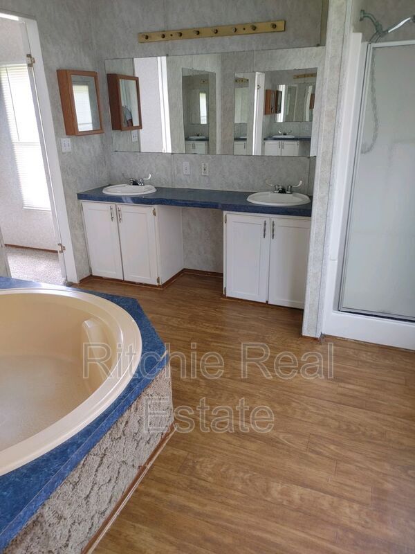 Foto del edificio - 21459 Highway 167