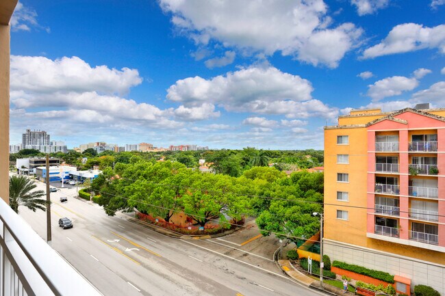 Foto del edificio - 2665 SW 37th Ave