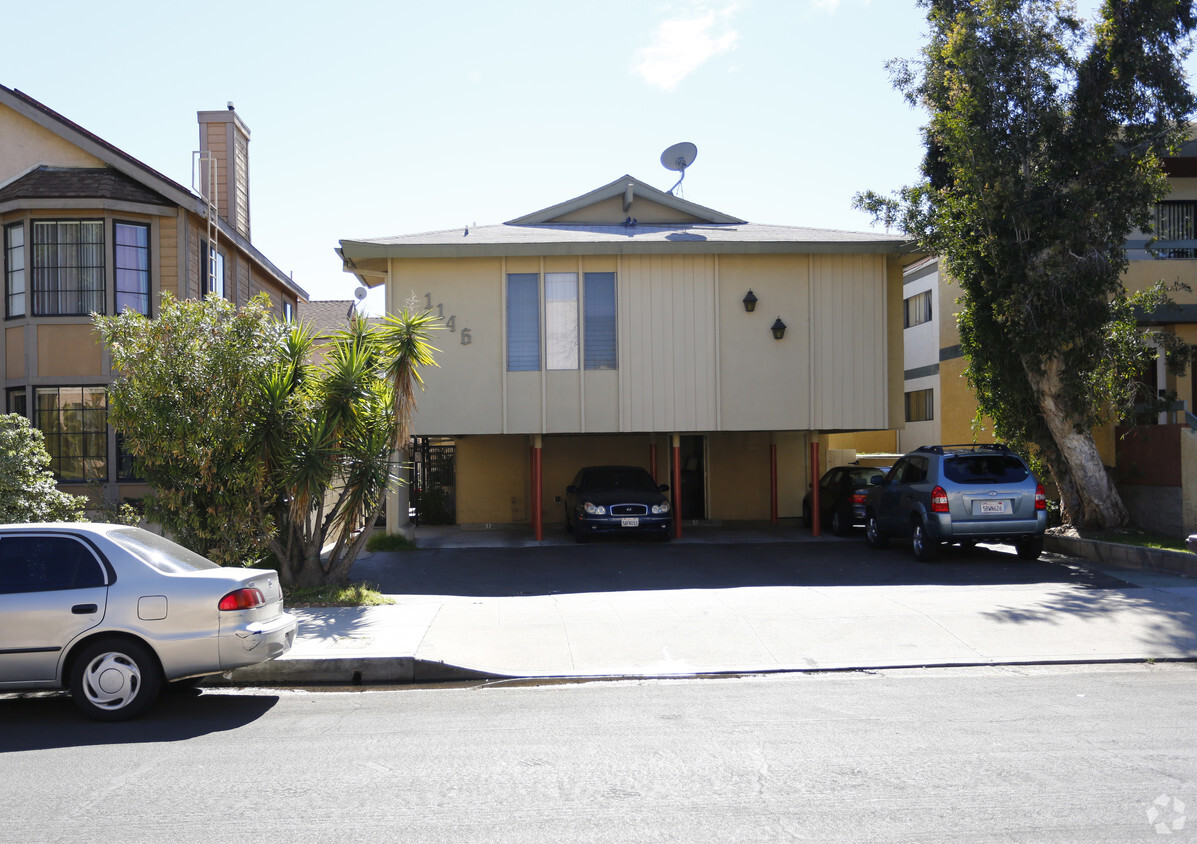 Primary Photo - 1146 Stanley Ave