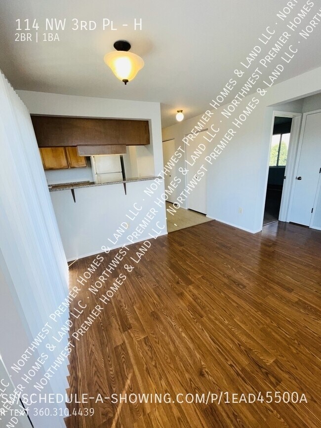 Foto del edificio - 114 NW 3rd Pl