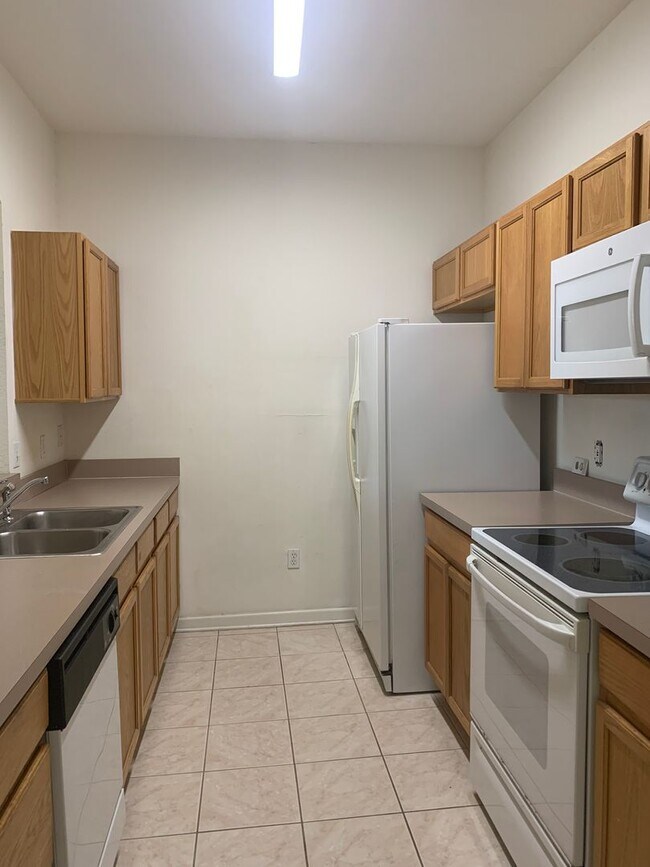 Foto del edificio - 13500 Turtle Marsh Loop