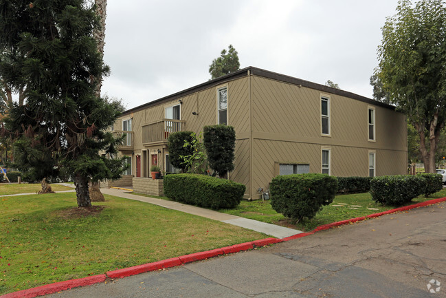 Building Photo - Solana Park Apartments