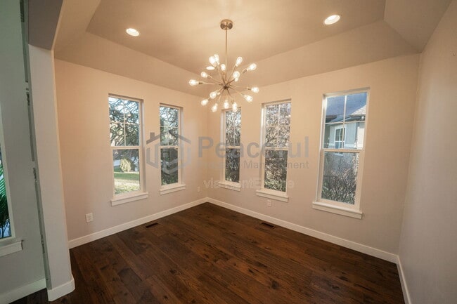 Foto del edificio - 1867 S Prairie Pond Rd