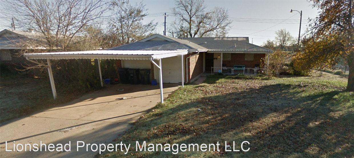 Primary Photo - 5 br, 1.5 bath House - 8324 S Indiana Ave