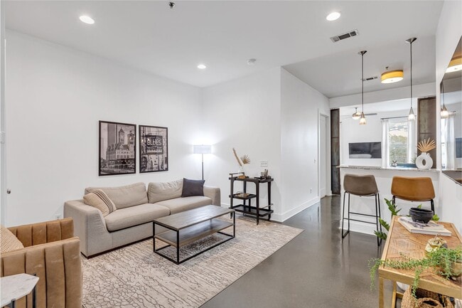 Photo - 210 30th Ave N Townhome