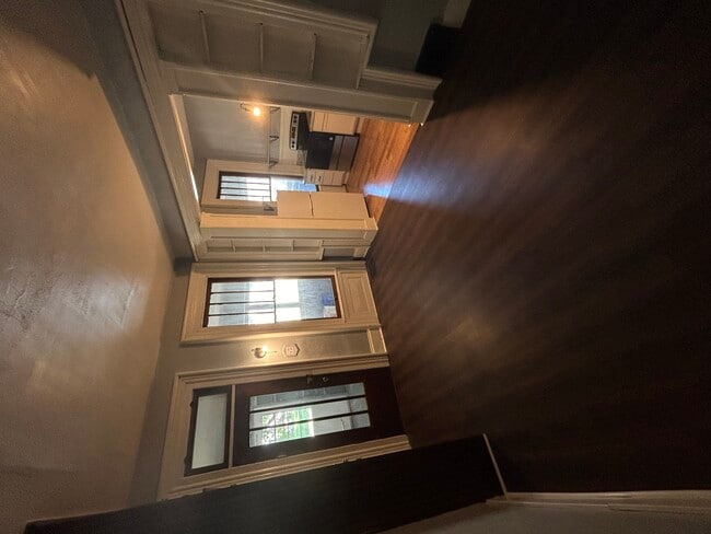 Foto del edificio - 406 N D St