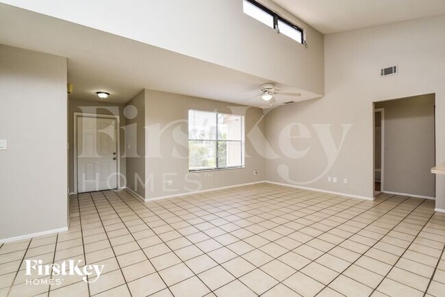 Foto del edificio - 9279 San Carlos Blvd