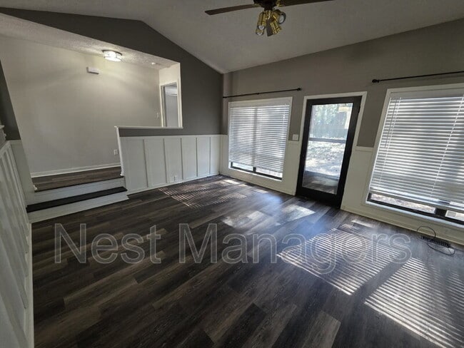Building Photo - 4491 Briton Ct