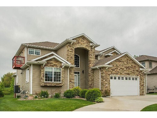 Primary Photo - 5 Bedroom/4 Bath Gorgeous home