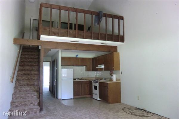 Building Photo - 101 Village Dr