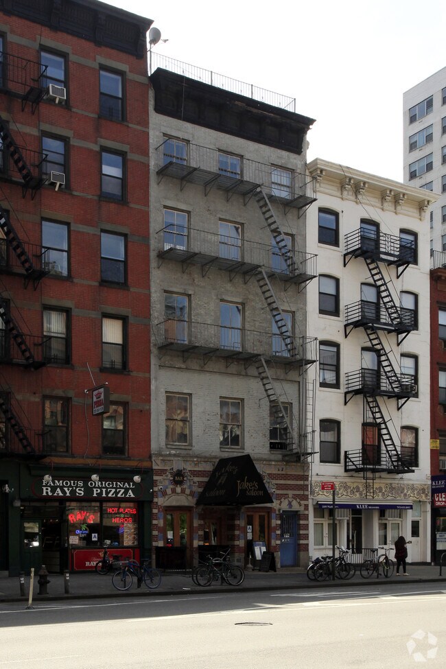 Building Photo - 202 Ninth Avenue