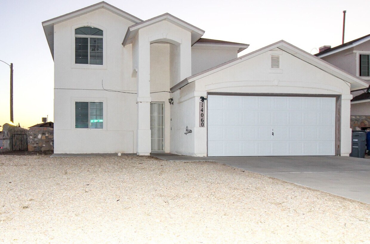 Primary Photo - 14060 TIERRA VIDA WAY TWO LEVEL