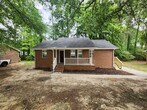Primary Photo - 709 W Creek Cir