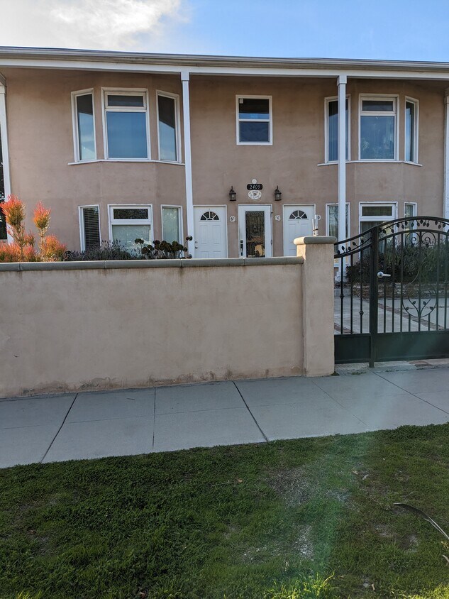 Foto principal - 2409 N Lincoln St