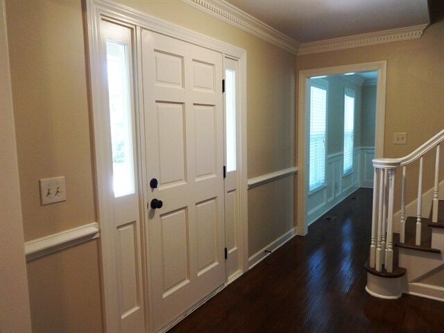 Building Photo - 509 Willow Branch Way