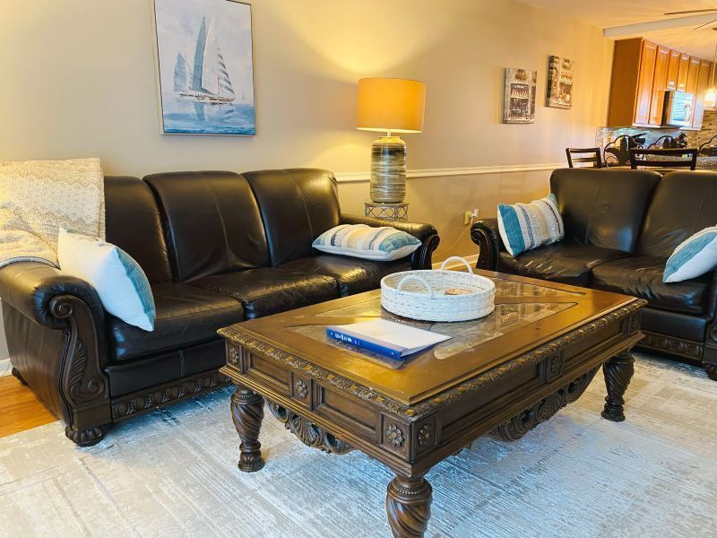 Foto principal - 7520 Ridgewood Ave