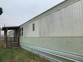 Building Photo - 3544-B W 15th St