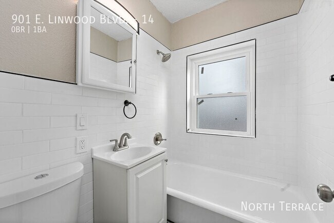 Foto del edificio - 901 Linwood Blvd