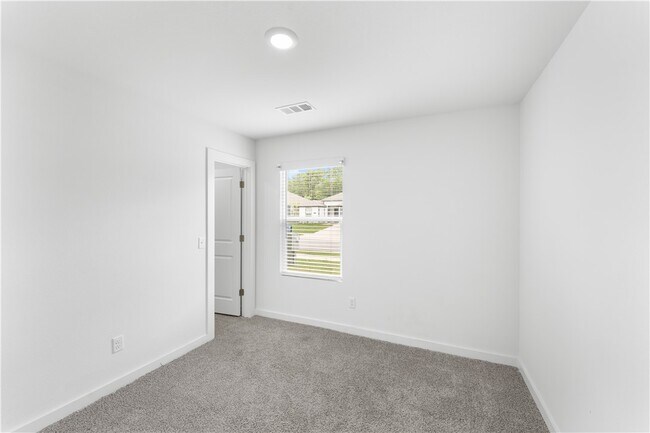 Foto del edificio - 106 NW Pinwheel St