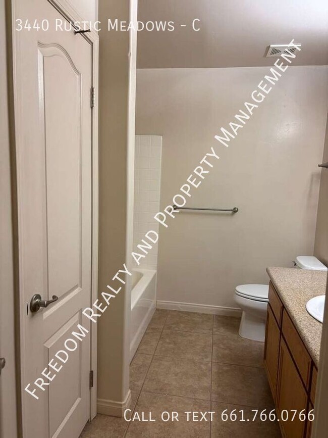 Building Photo - 3440 Rustic Meadow Ct