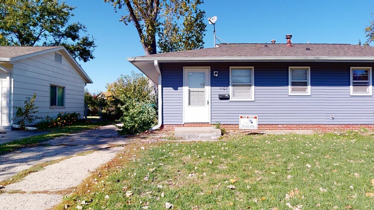 Primary Photo - 1107 28th St
