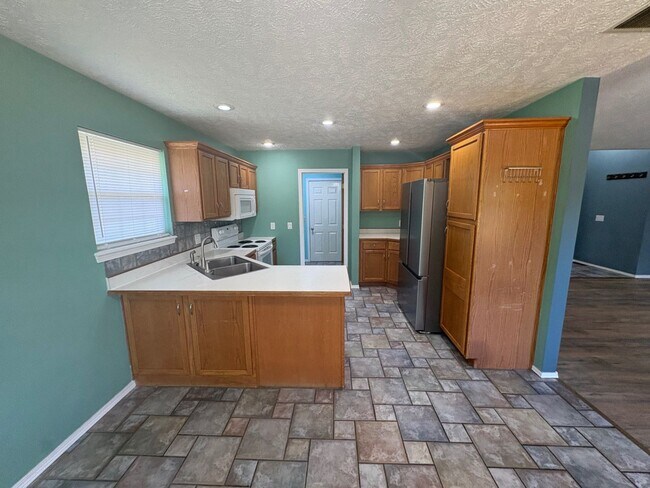 Foto del edificio - 5118 N Graybrooke Dr