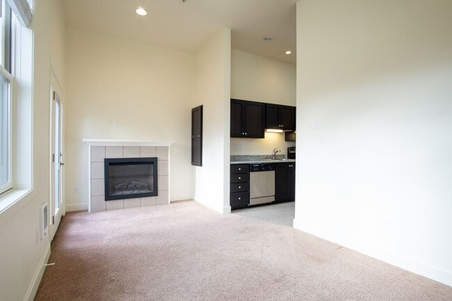 Building Photo - *Winter Special* Corner 2 Bedroom with DW, W/D, Fireplace + Juliette Balcony!