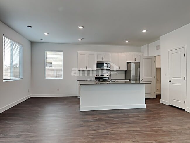 Building Photo - 2715 Hot Cider Ave