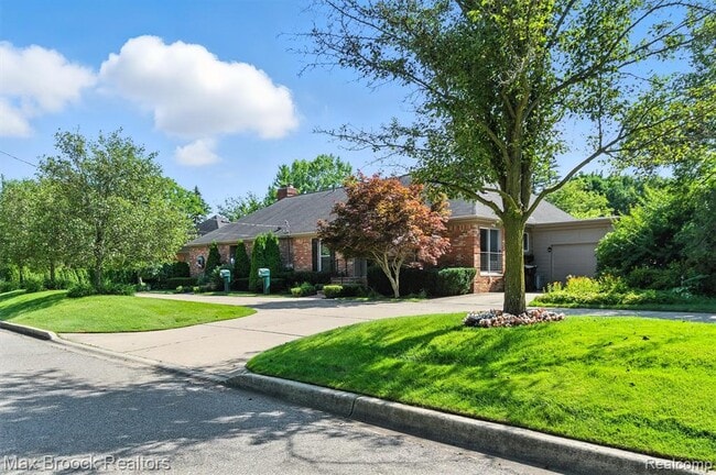 Building Photo - 1829 Stonycroft Ln
