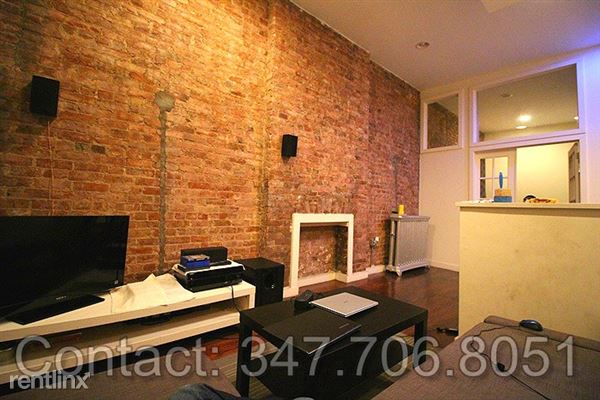 Building Photo - 1014 Bedford Ave