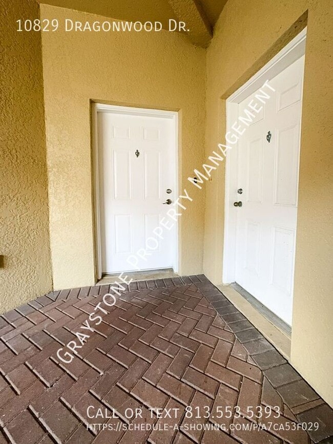Foto del edificio - 10829 Dragonwood Dr