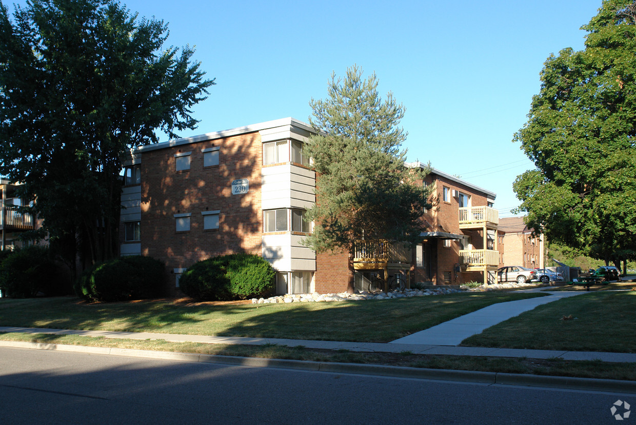 Foto principal - Cedar Street Apartments