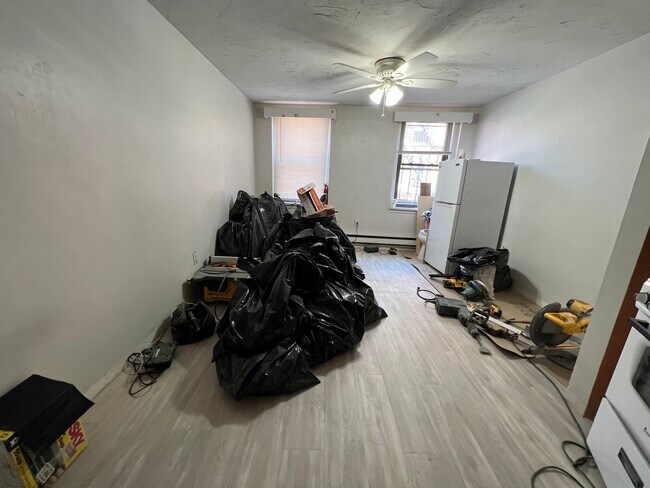 Building Photo - 227 North St