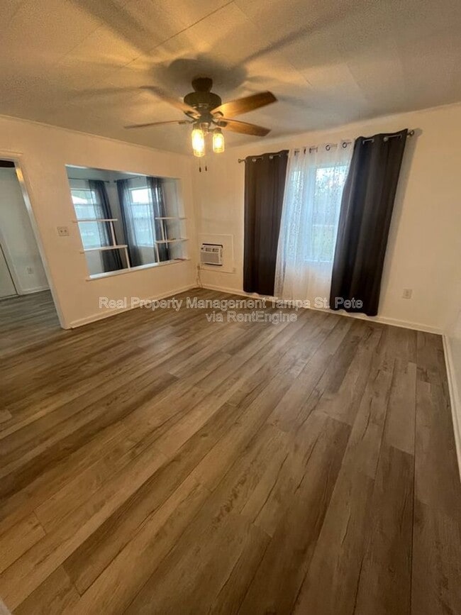 Foto del edificio - 6900 Miami St