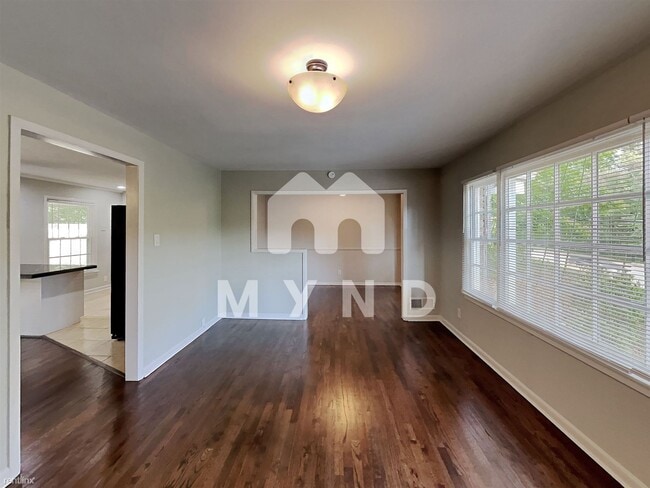 Building Photo - 3 br, 2 bath House - 1142 Edwards Lake Rd