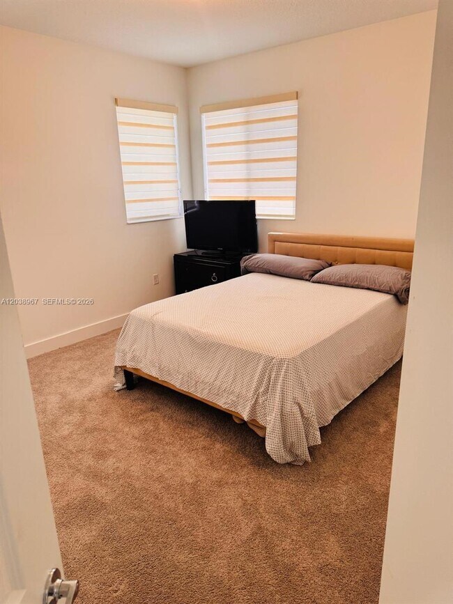 Foto del edificio - 5811 Cassidy Ln
