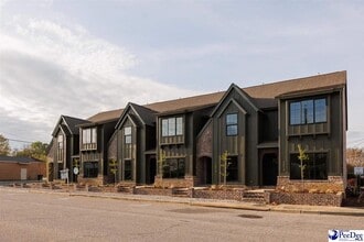 Building Photo - 501 W Cheves St