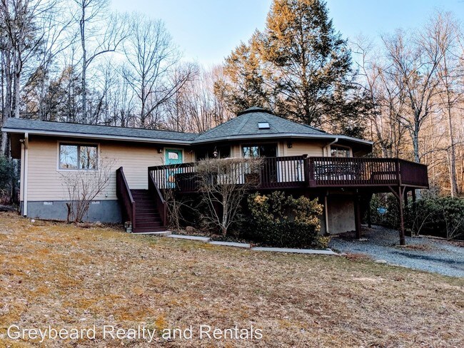 Foto del edificio - 2 br, 2.5 bath House - 36 White Willow Rd