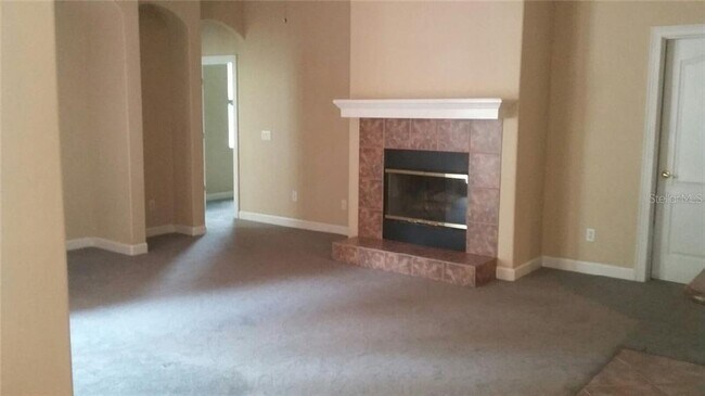 Building Photo - 5711 Bear Stone Run