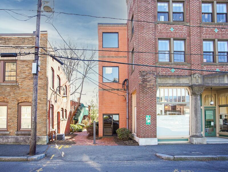 17 Hawley St Unit 203, Northampton, MA 01060 Condo for Rent in