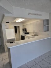 Building Photo - 8040 N Colony Cir