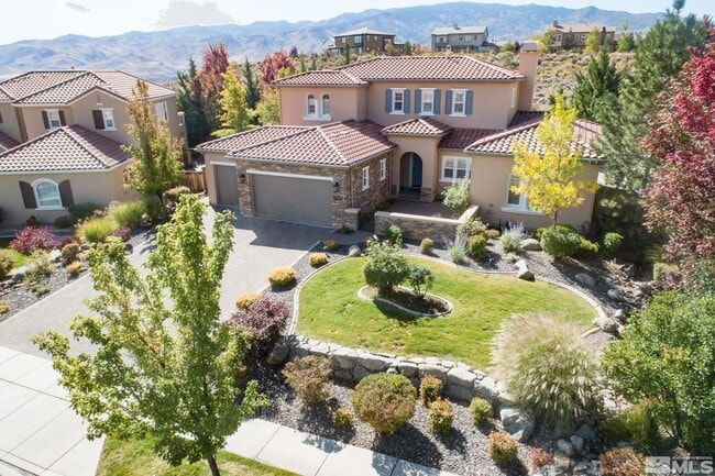 Foto del edificio - 8420 Fairway Chase Trail