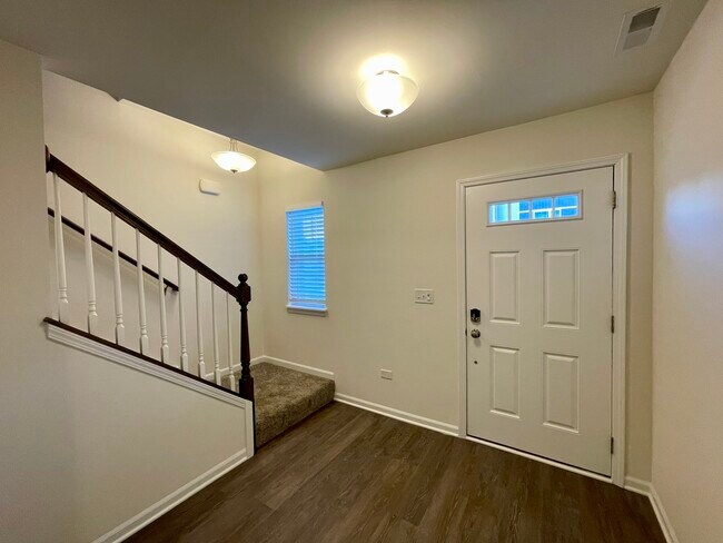 Foto del edificio - 4183 Calder Ln