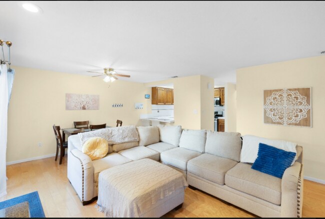 Building Photo - 7417 Auburn Oaks Ct