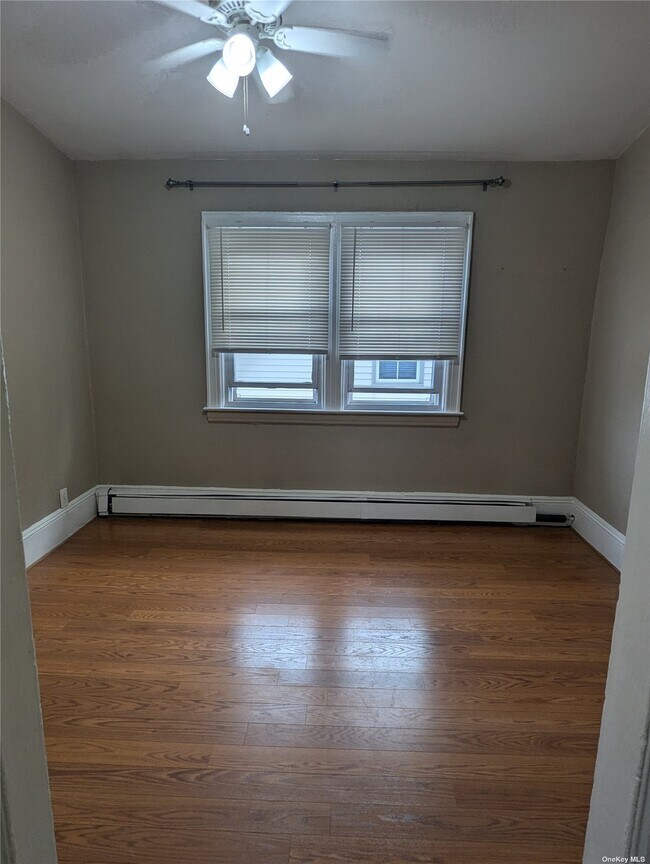 Foto del edificio - 2937 Davis St